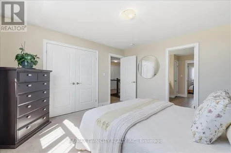 787 Snowberry Court Waterloo ON N2V 0E7