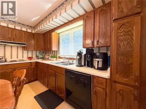 114 Lynndale Road Simcoe ON N3Y 5E5