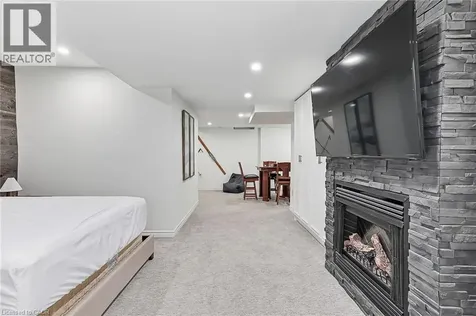 129 Venture Boulevard The Blue Mountains ON L9Y 0B6