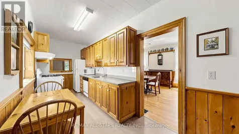 11 Marietta Street Uxbridge ON L9P 1K7