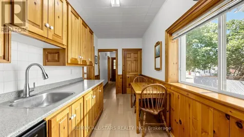 11 Marietta Street Uxbridge ON L9P 1K7
