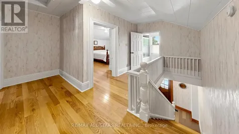 11 Marietta Street Uxbridge ON L9P 1K7