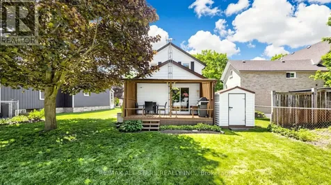 11 Marietta Street Uxbridge ON L9P 1K7