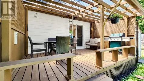 11 Marietta Street Uxbridge ON L9P 1K7