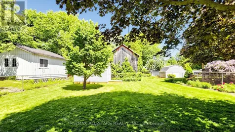11 Marietta Street Uxbridge ON L9P 1K7