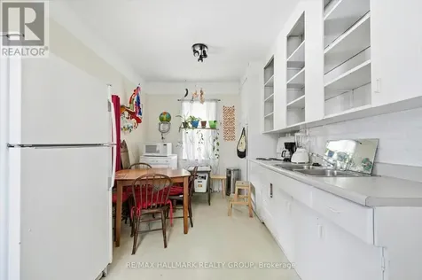 44 St. Andrew Street Ottawa ON K1N 5E9