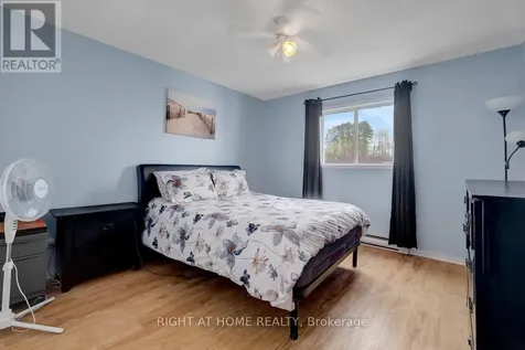 951 Lawrence Street Clarence-rockland ON K4K 1M8