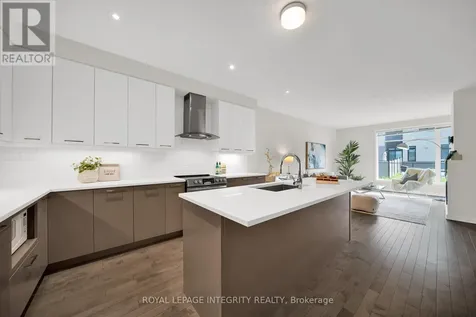 866 Quartet Avenue Ottawa ON K1X 0C6
