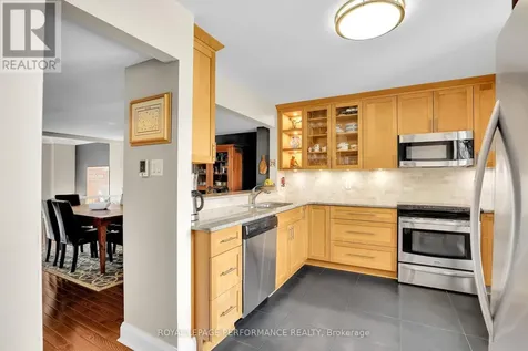 655 Richmond Road Ottawa ON K2A 3Y3