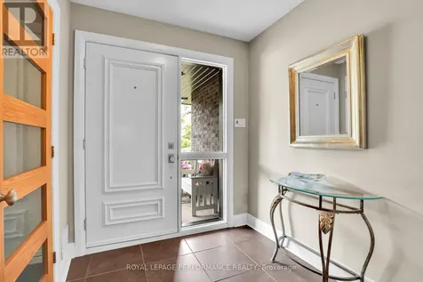 655 Richmond Road Ottawa ON K2A 3Y3