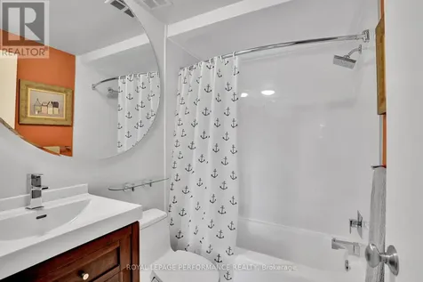 655 Richmond Road Ottawa ON K2A 3Y3