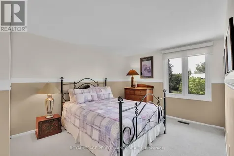 655 Richmond Road Ottawa ON K2A 3Y3