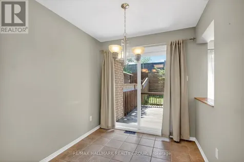 80 Scarlet Court Ottawa ON K1T 3R6