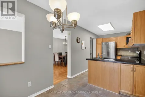 80 Scarlet Court Ottawa ON K1T 3R6