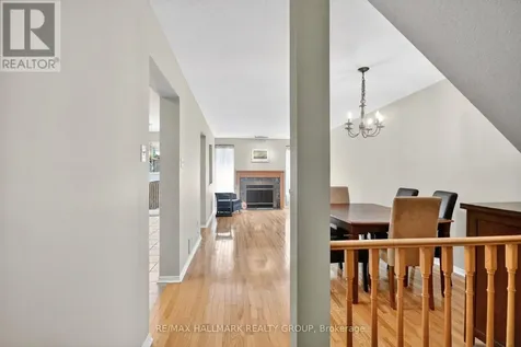 80 Scarlet Court Ottawa ON K1T 3R6