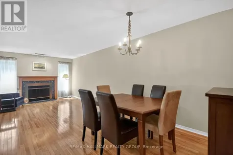 80 Scarlet Court Ottawa ON K1T 3R6