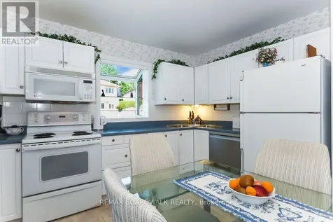 6617 Carriere Street Ottawa ON K1C 4T6