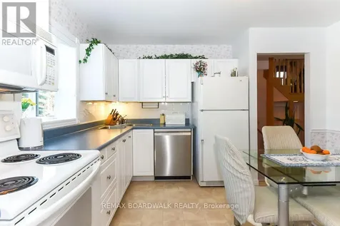 6617 Carriere Street Ottawa ON K1C 4T6