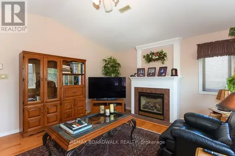 6617 Carriere Street Ottawa ON K1C 4T6