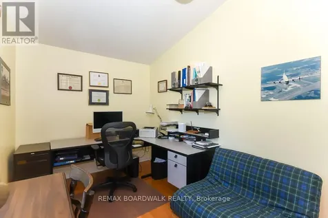 6617 Carriere Street Ottawa ON K1C 4T6