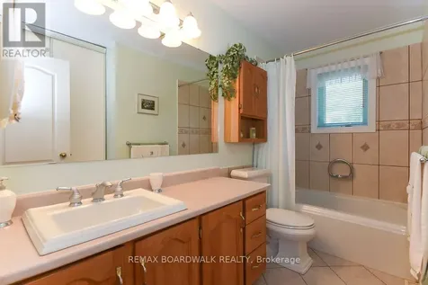 6617 Carriere Street Ottawa ON K1C 4T6