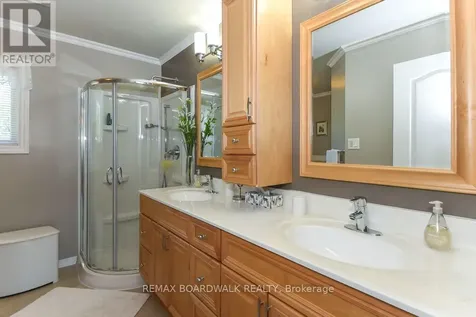 6617 Carriere Street Ottawa ON K1C 4T6