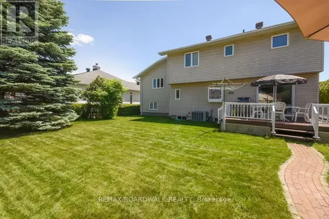 6617 Carriere Street Ottawa ON K1C 4T6