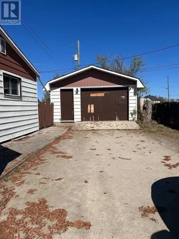 37 Cain Avenue Kapuskasing ON P5N 1T2