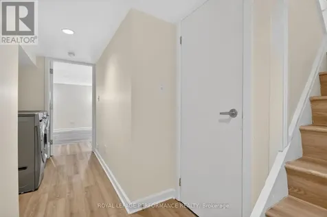 18 Harvard Avenue Ottawa ON K1S 4Z3