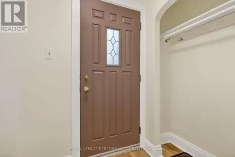 18 Harvard Avenue Ottawa ON K1S 4Z3