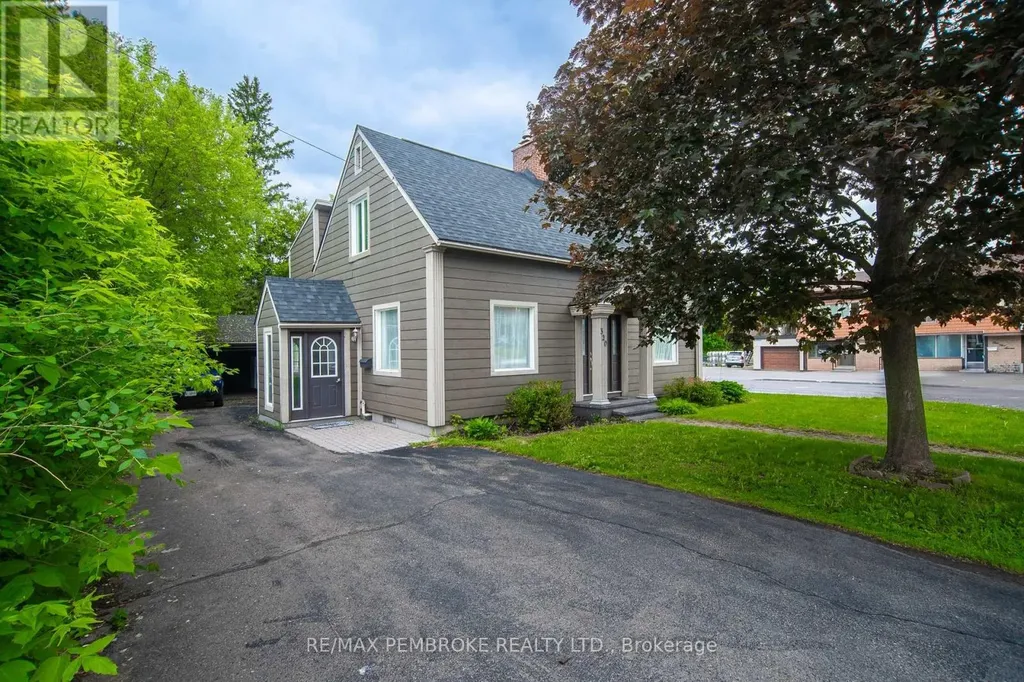 320 Mackay Street Pembroke ON K8A 1C7