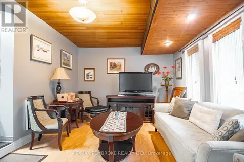 320 Mackay Street Pembroke ON K8A 1C7