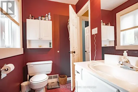 320 Mackay Street Pembroke ON K8A 1C7