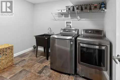 28 Martingale Terrace St. Thomas ON N5R 0H6