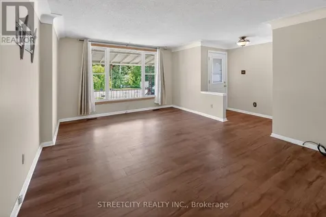 174 Myrtle Street St. Thomas ON N5R 2G9