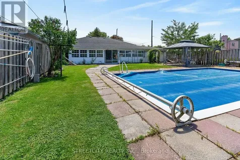 174 Myrtle Street St. Thomas ON N5R 2G9