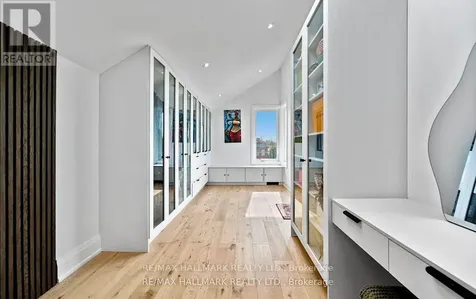 119 Pointon Street Aurora ON L4G 0G6
