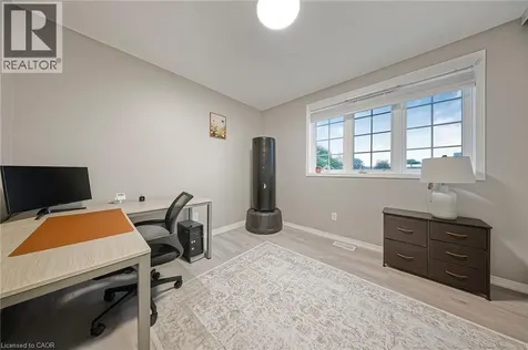12 Holborn Drive Kitchener ON N2A 0A4
