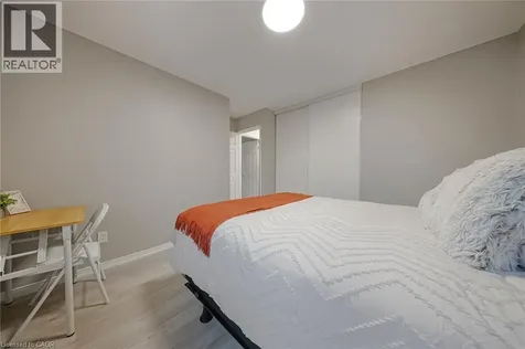 12 Holborn Drive Kitchener ON N2A 0A4