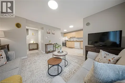 12 Holborn Drive Kitchener ON N2A 0A4