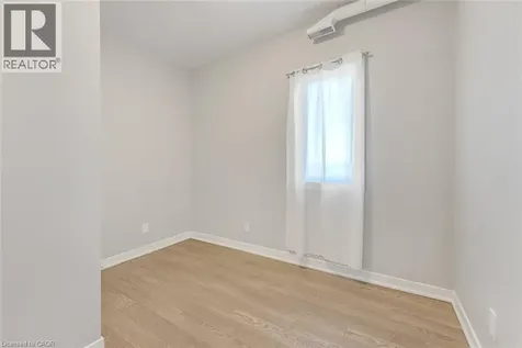 657 Barton Street East Hamilton ON L8L 3A3