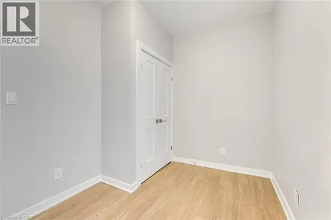 657 Barton Street East Hamilton ON L8L 3A3