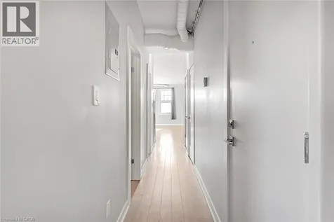 657 Barton Street East Hamilton ON L8L 3A3