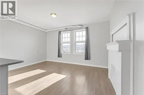 657 Barton Street East Hamilton ON L8L 3A3
