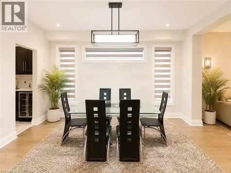 514 Bridgemill Crescent Kitchener ON N2A 0A3