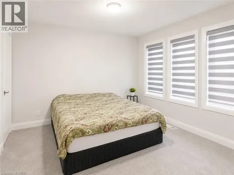 514 Bridgemill Crescent Kitchener ON N2A 0A3