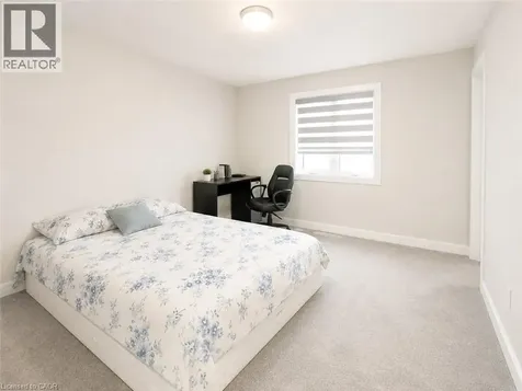 514 Bridgemill Crescent Kitchener ON N2A 0A3