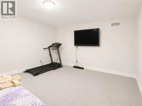 514 Bridgemill Crescent Kitchener ON N2A 0A3