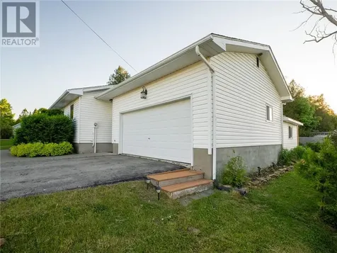 135 Albert Street Manitowaning ON P0P 1N0