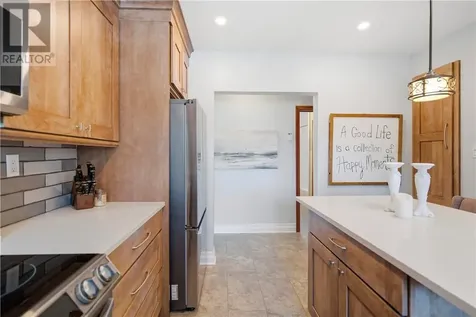 452 White Avenue Sudbury ON P3C 2G3